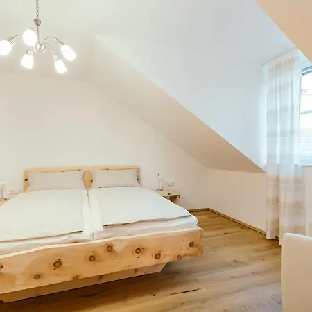 Ferienwohnung Mayrhofer Apartment